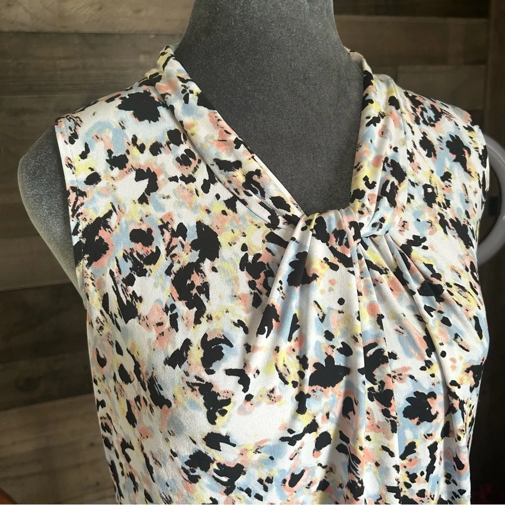 Calvin Klein Multicolor Patterned Blouse - Picture 2 of 8